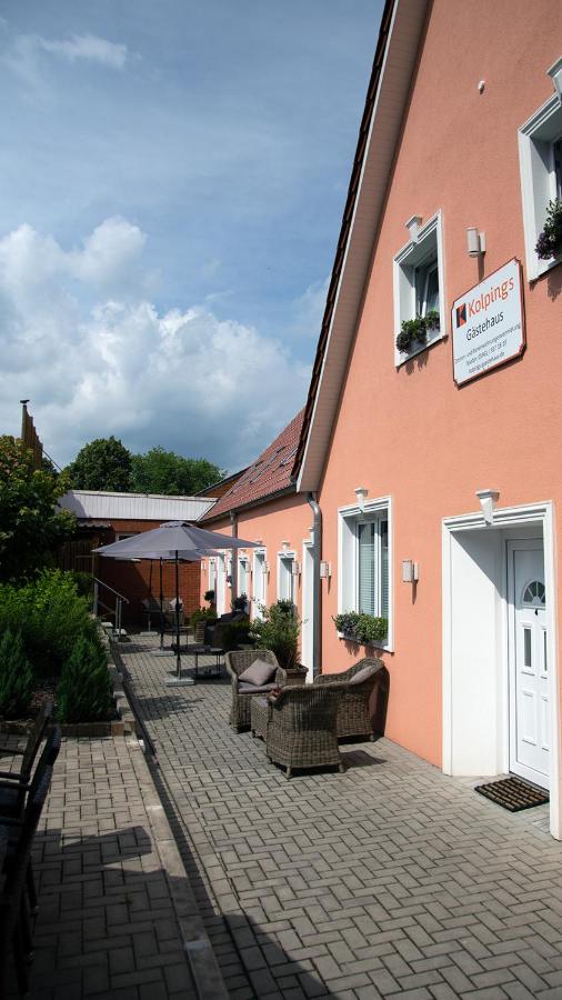 Kolpings-Gaestehaus ฮาเซลลุนเนอ ภายนอก รูปภาพ